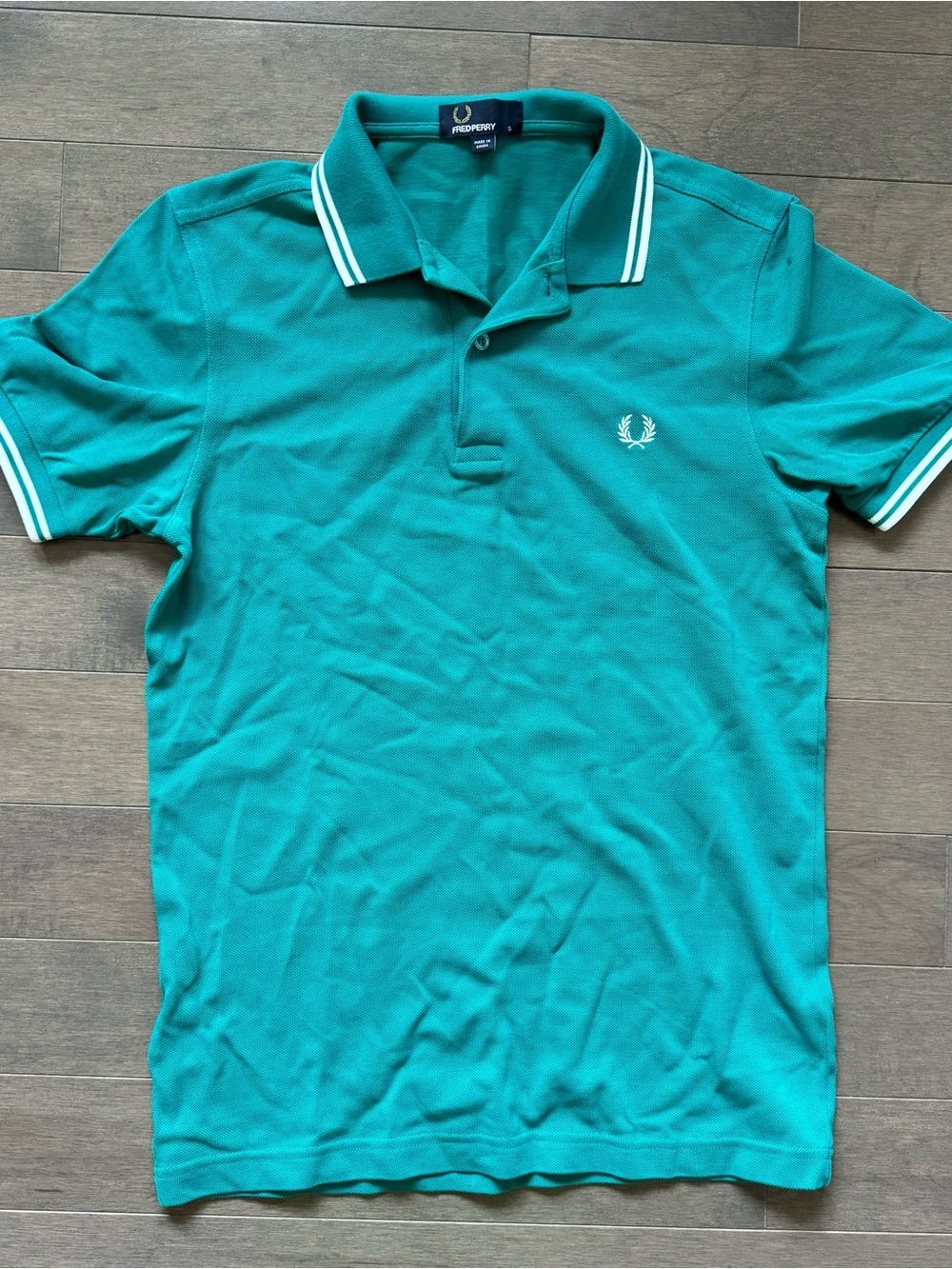 Fred Perry Men Polo Shirt | Size Small